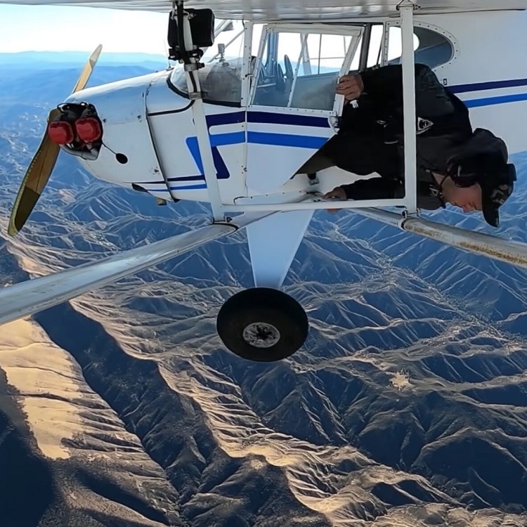 Did SSSniperWolf Die in a Plane Crash?