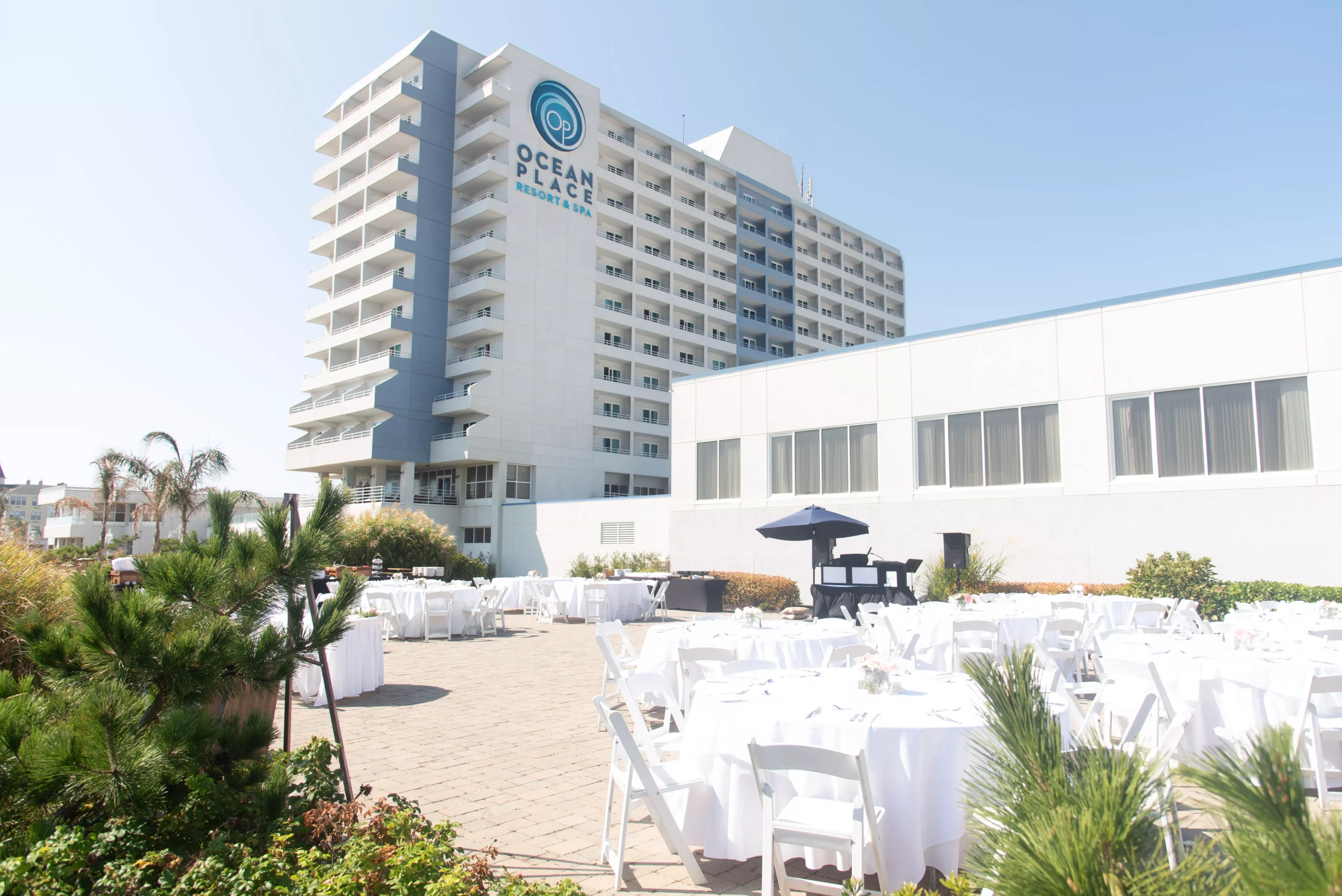 Experience the Unforgettable Luxury of Ocean Place Resort and Spa