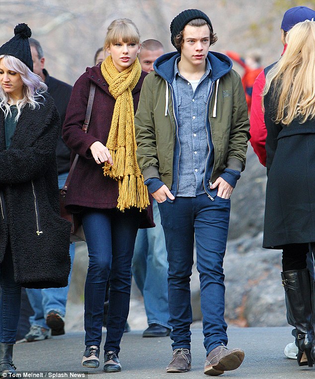 How Tall is Taylor Swift?