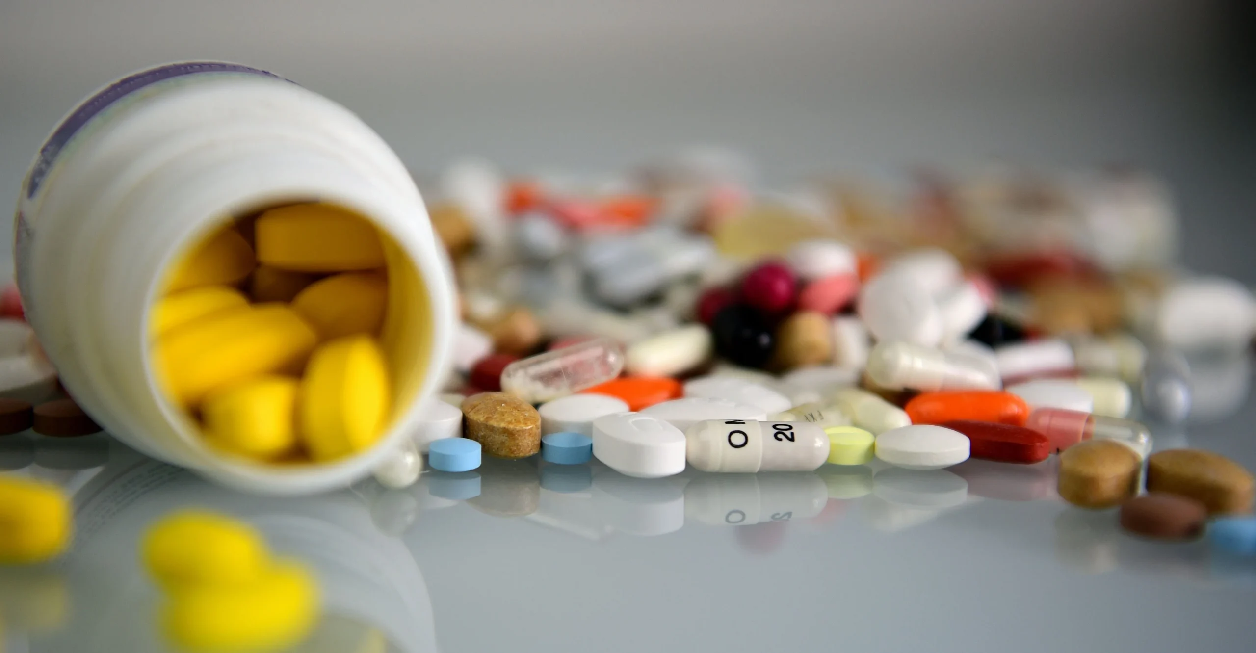 The Benefits of Online Capsule Series 570mlavitobloomberg