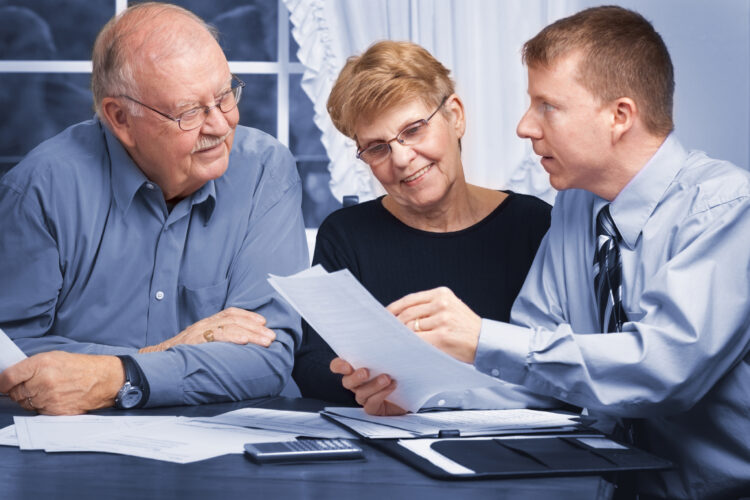 How to Become a Financial Planner