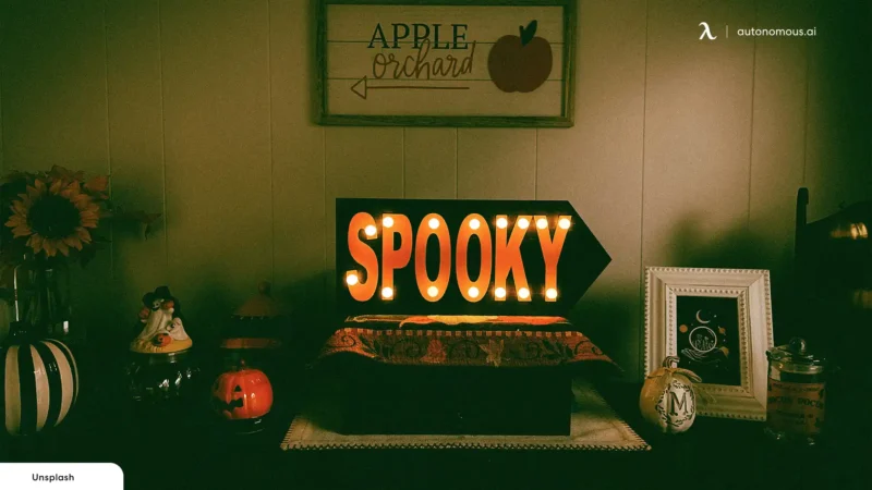 Cubicle Halloween Desk Decor: Spook Up Your Workspace
