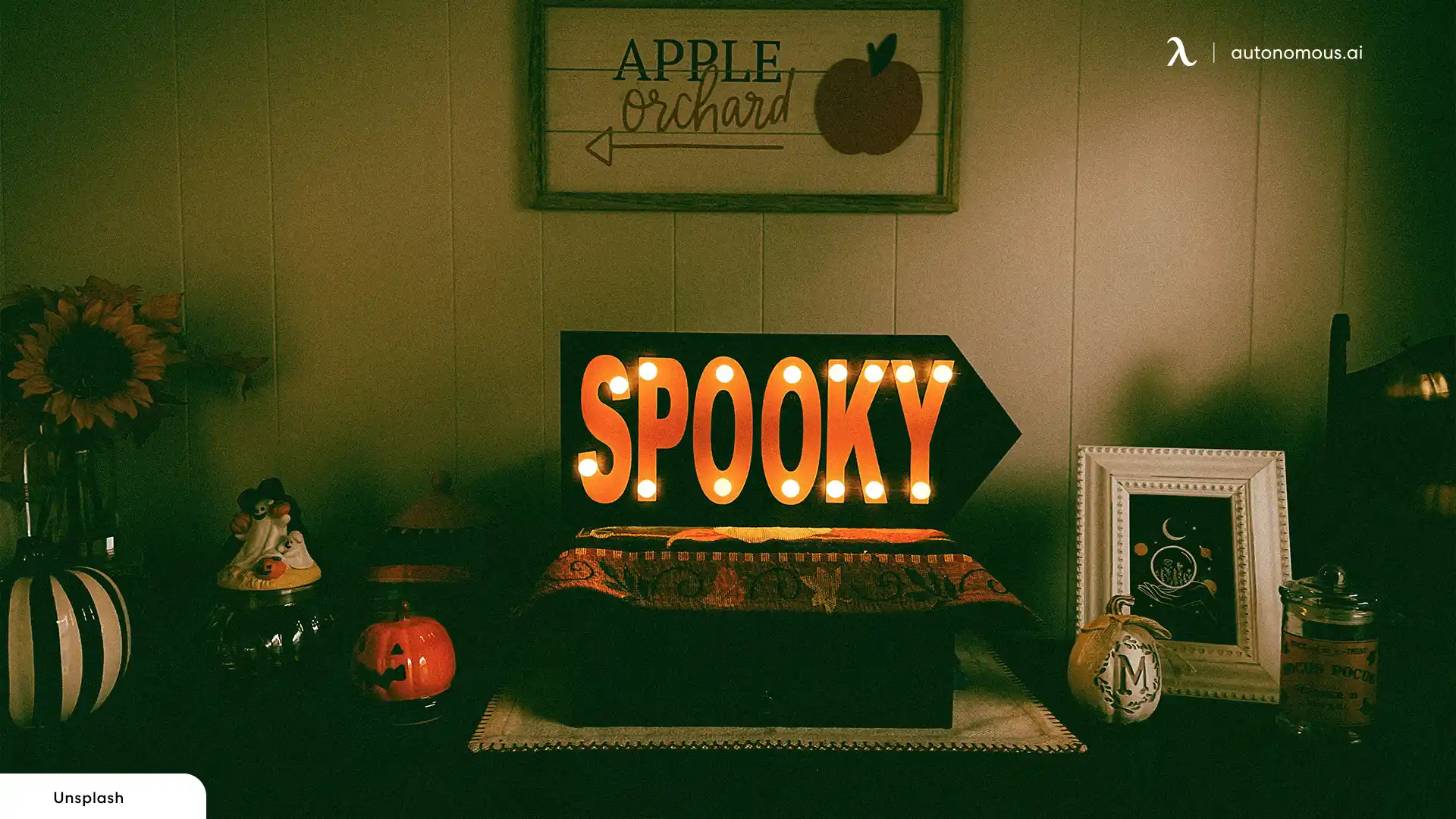 Cubicle Halloween Desk Decor: Spook Up Your Workspace